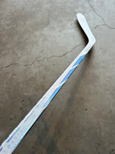 P92 87 Flex Senior Bauer Proto R Left Hand Hockey Stick Pro Stock (Used)