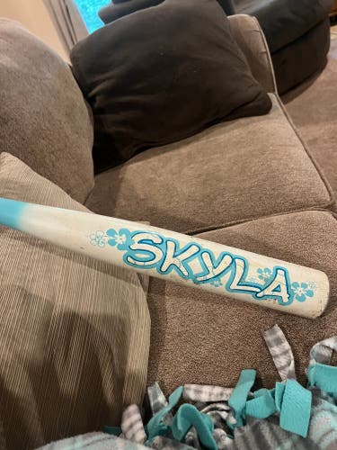 Easton softball bat
