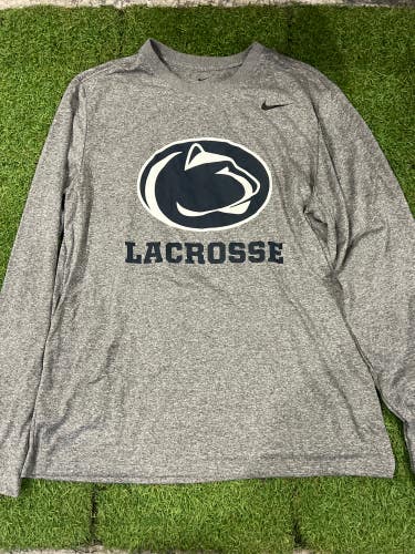 Penn State Lacrosse Large Men's Nike Long Sleeve Shirt (Used)