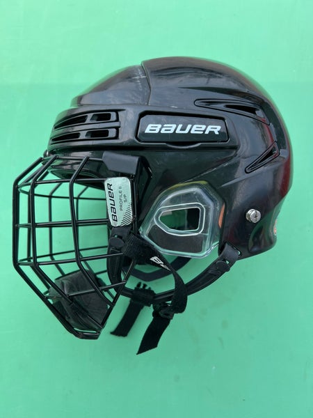 Black Medium Bauer Re-Akt 75 Helmet (Used)
