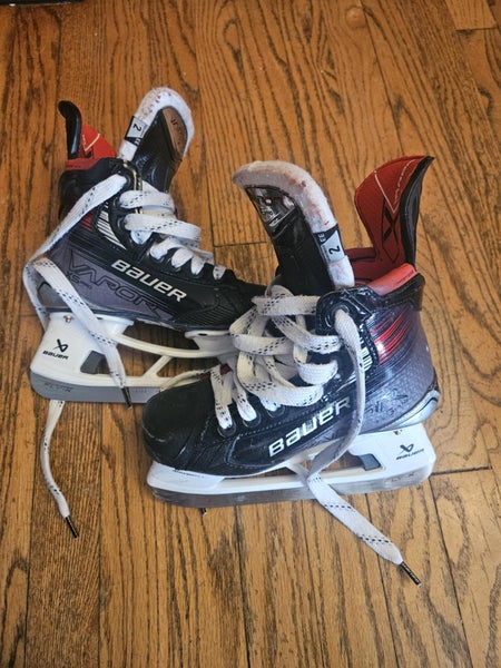 Bauer Vapor X5 Pro Hockey Skates Extra Wide Width Size 2 (Used)