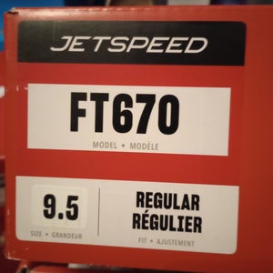 *Unused* CCM JetSpeed FT670 Hockey Skates Regular Width 9.5 (New)