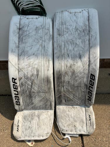 White 35" Senior Bauer Supreme M5 Pro Goalie Leg Pads (Used)
