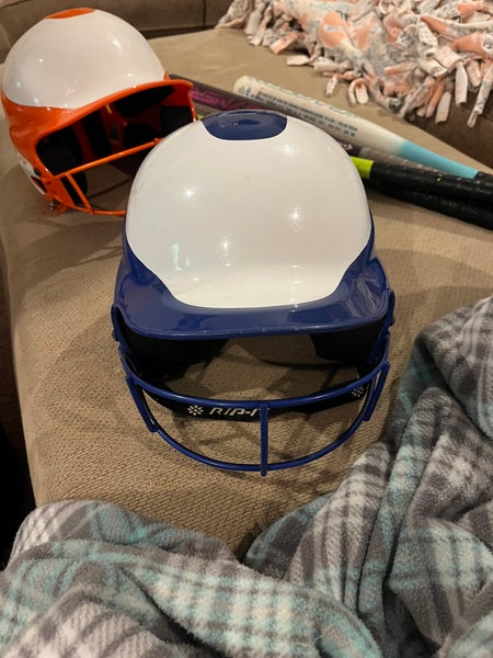 Small Rip It Vision Classic Batting Helmet (Used)