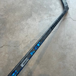 P28 77 Flex Senior Bauer AG5NT Left Hand Hockey Stick Pro Stock (Used)