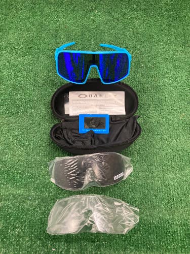 Blue Men's Adult Oakley Sutro Sunglasses (New)