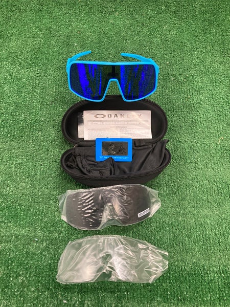 Blue Men's Adult Oakley Sutro Sunglasses (New)
