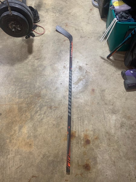Senior Warrior Covert QRE Super Light Left Hand Hockey Stick W88  (Used)