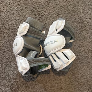 Medium Adult Maverik Arm Pads (New)