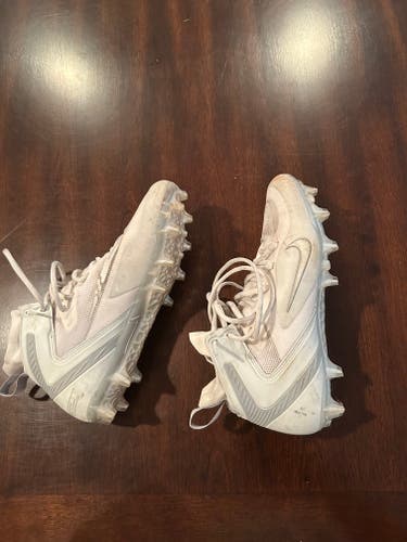 White Men's Size M 9.0 (W 10.0) Youth Nike Mid Top (Used)