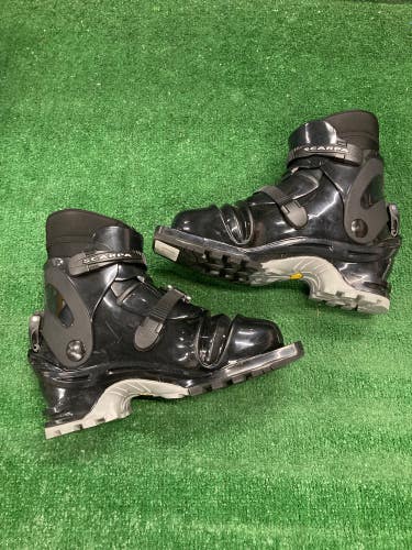 Scarpa T4 Tele Ski Boots (New)