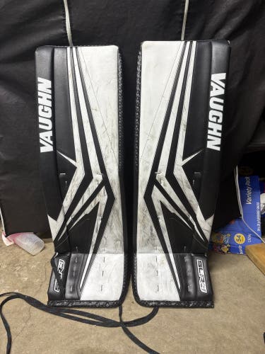 35"  2024 Vaughn SLR4 Pro Carbon Goalie Leg Pads Pro Stock (Used)