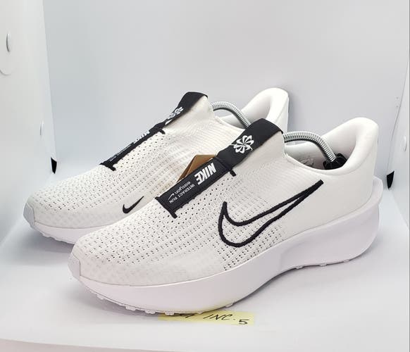 Nike Interact Run EasyOn Men’s Size 11 / Laceless Running Shoes FV5590-100 NEW