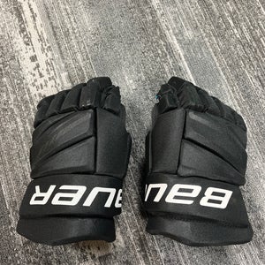 Black Junior Bauer Gloves 12" (Used)