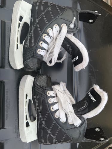 Hockey Skates 9 (Used)