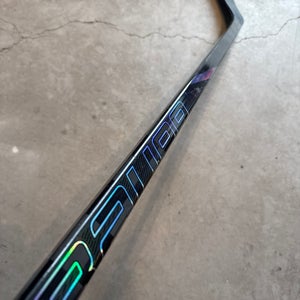 P92M 82 Flex Senior Bauer Nexus Tracer Left Hand Hockey Stick Pro Stock (Used)