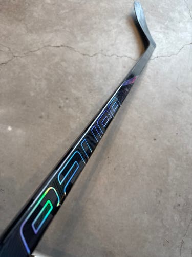 P92M 82 Flex Senior Bauer Nexus Tracer Left Hand Hockey Stick Pro Stock (Used)