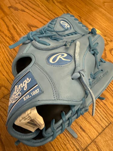 2025 Rawlings Pitcher's RH Gold Glove Elite Baseball Glove 12" (Used)
