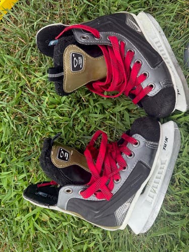 Nike Hockey Skates 10.5