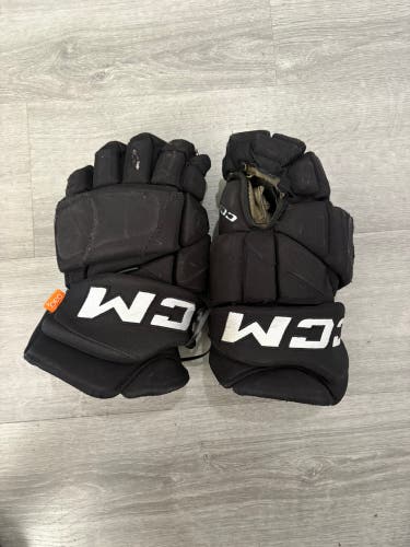 CCM HGJS Gloves 14" Pro Stock (Used)