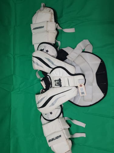 Youth Large/Extra Large Bauer Prodigy Goalie Chest Protector (Used)