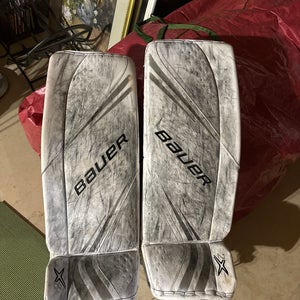 Small  Bauer Vapor 2X Goalie Leg Pads (Used)