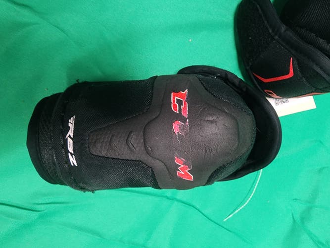 Junior Large CCM RBZ 110 Elbow Pads (Used)