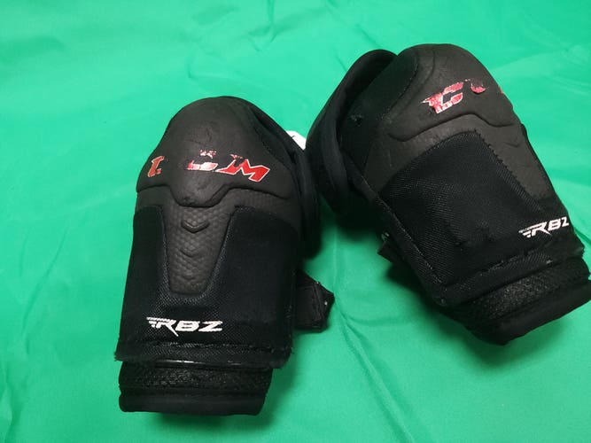 CCM RBZ 110 Elbow Pads | Junior Large