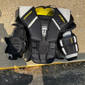 Intermediate Medium/Large Warrior RX3E+ Goalie Chest Protector (Used)