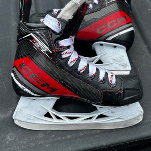 CCM JetSpeed FT6 Pro Hockey Skates 13.5 (Used)