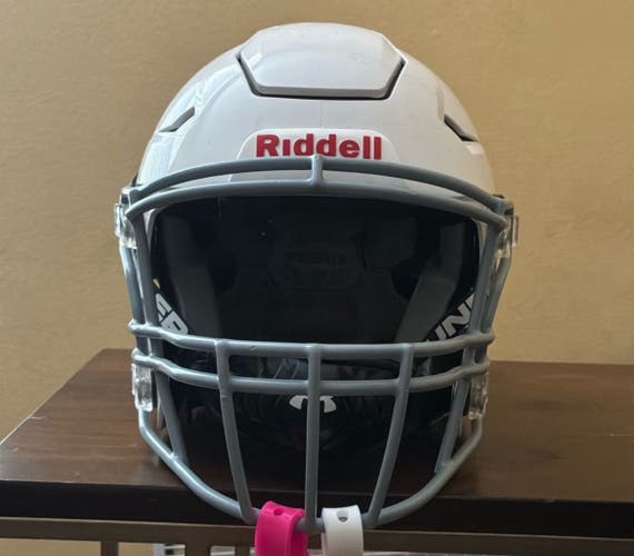 Youth Medium Riddell SpeedFlex Helmet (Used)