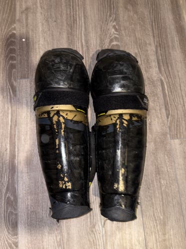 Senior CCM ASV Pro 15" Shin Pads (Used)