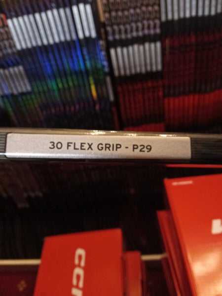 Youth CCM Jetspeed FT7 Pro Right Handed Hockey Stick P29 30 Flex (New)