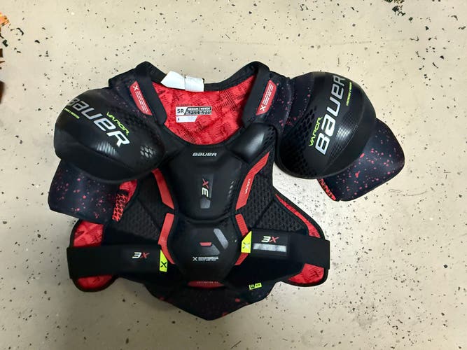 Senior Medium Bauer Vapor 3X Shoulder Pads