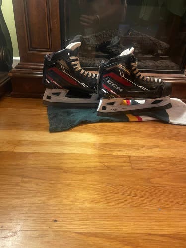 Ccm Senior goalie Skates W Carbon Fiber Steel