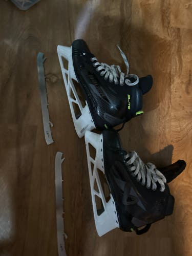 Bauer Elite Hockey Goalie Skates Extra Wide Width 9 (New)