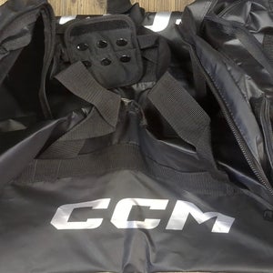 CCM 450 Player Elite Bag (New) 32"