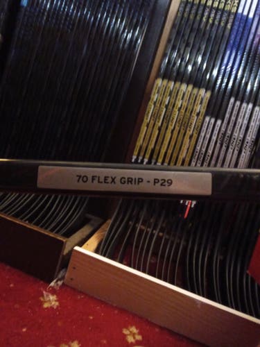 Senior CCM Jetspeed FT7 Pro Right Handed Hockey Stick P29 70 Flex (New)