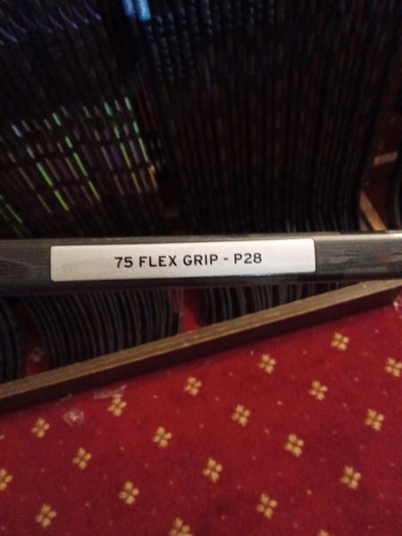 Senior CCM Jetspeed FT7 Pro Right Handed Hockey Stick P28 75 Flex (New)