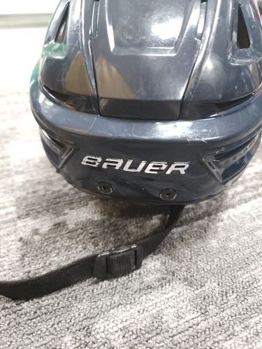 Black Medium Bauer Re-Akt 155 Helmet (Used)