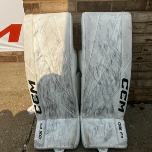 32" Intermediate CCM Axis F9 Goalie Leg Pads (Used)