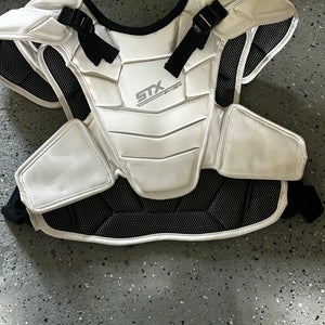 Medium Youth STX Shadow Shoulder Pads (Used)
