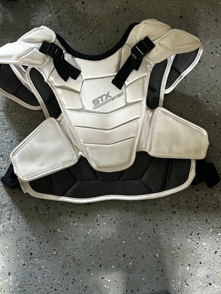 Medium Youth STX Shadow Shoulder Pads (Used)