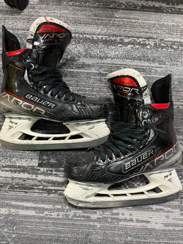 Bauer Vapor 3X Hockey Skates | Size 6.0 Intermediate Fit 1