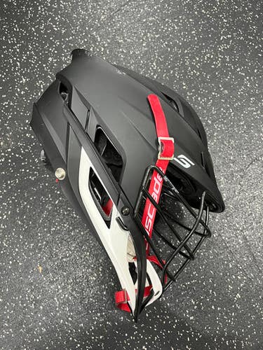 Used Cascade S Lacrosse Helmet Black One Size 11849-S000030151