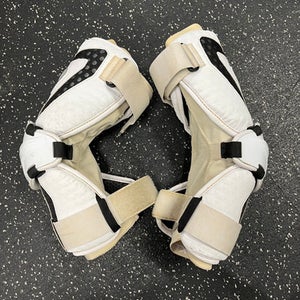 Used STX CELL V Lacrosse Arm Pads/Guards White LG 11849-S000030145