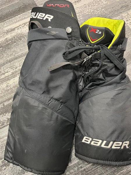 Black Junior Large Bauer Vapor X2.9 Hockey Pants (Used)