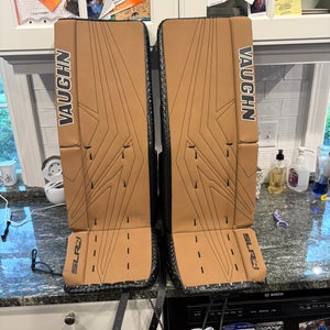 28"  2024 Vaughn SLR4 Goalie Leg Pads (New)