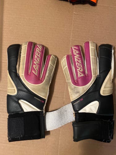 Size 10 Lanzera goalkeeper gloves