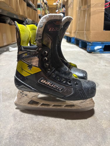 Senior Bauer Supreme 3S Hockey Skates | Size 8 Fit 1